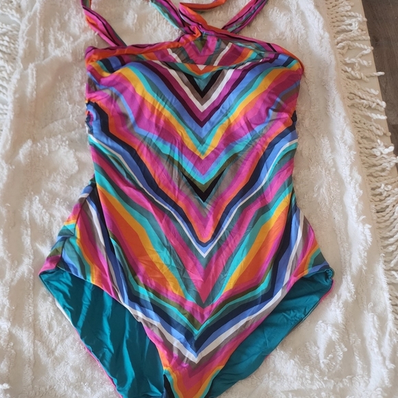 Trina Turk Louvre Reversible Multicolor and Teal Halter One-Piece Swimsu… - Picture 5 of 9